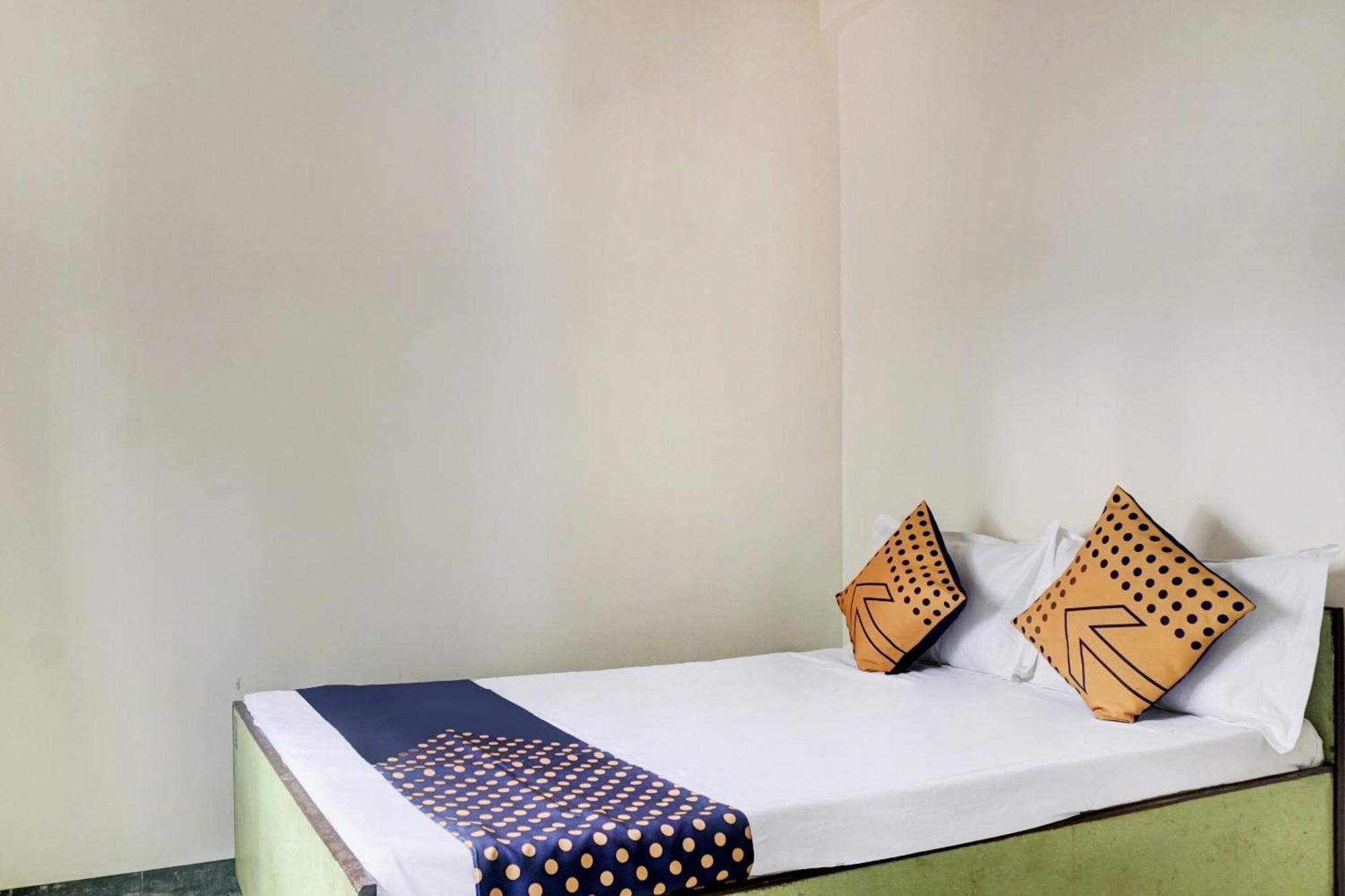 Spot On 74501 Hotel Supriya Garden Wagholi Екстер'єр фото