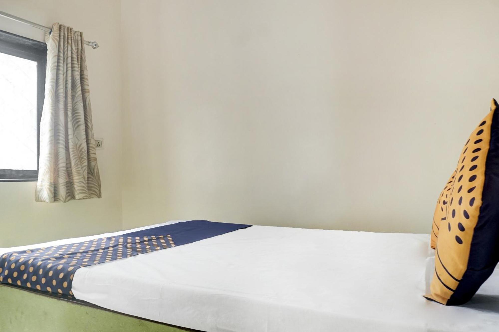 Spot On 74501 Hotel Supriya Garden Wagholi Екстер'єр фото